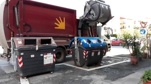 Camion Ordures Rouge Poubelle Noire Collecte Des Ordures — Video