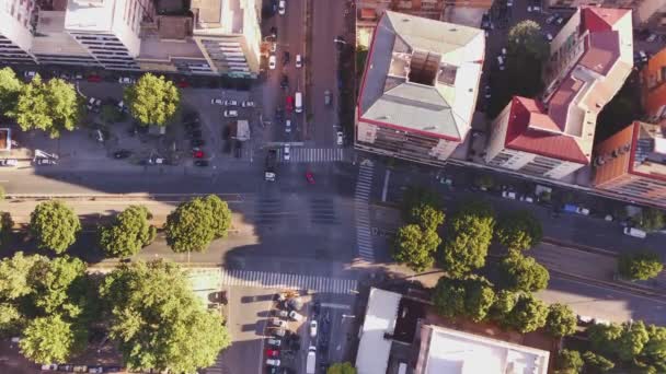 Рим 2020. Вид с воздуха на группу зданий. аэрофотосъемка города — стоковое видео