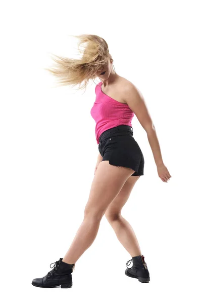 Perfil Mulher Loira Moda Funky Dançando Girando Câmera Com Cabelo — Fotografia de Stock