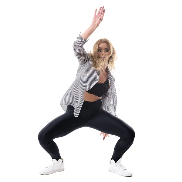 Funky Mujer Rubia Bailando Dancehall Doblando Hacia Atrás Con Ropa — Foto de Stock