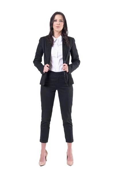 Mooie Elegante Vrouw Formele Zwart Pak Poseren Terwijl Kraag Volledige — Stockfoto