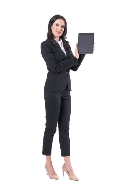 Elegante Verkoopster Zakenvrouw Advertentie Zwart Tablet Display Met Copyspace Volledige — Stockfoto