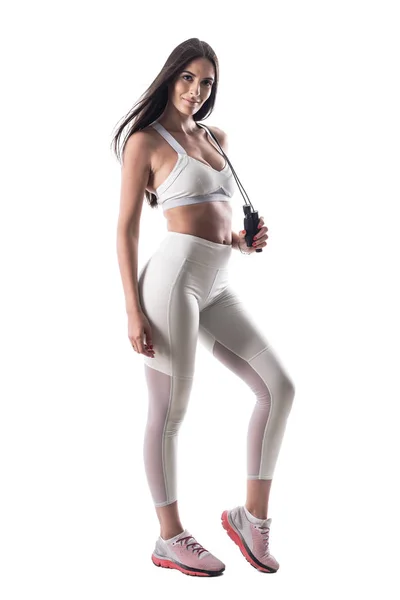Säker Attraktiv Atletisk Kvinna Fitness Modell Poserar Med Hopprep Hela — Stockfoto