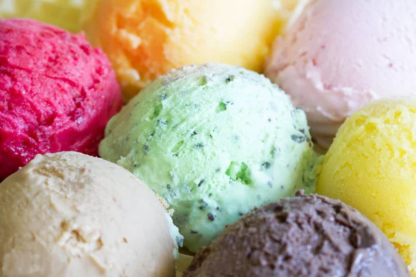 Красочные Черпаки Концепция Фона Мороженого Крупным Планом — стоковое фото