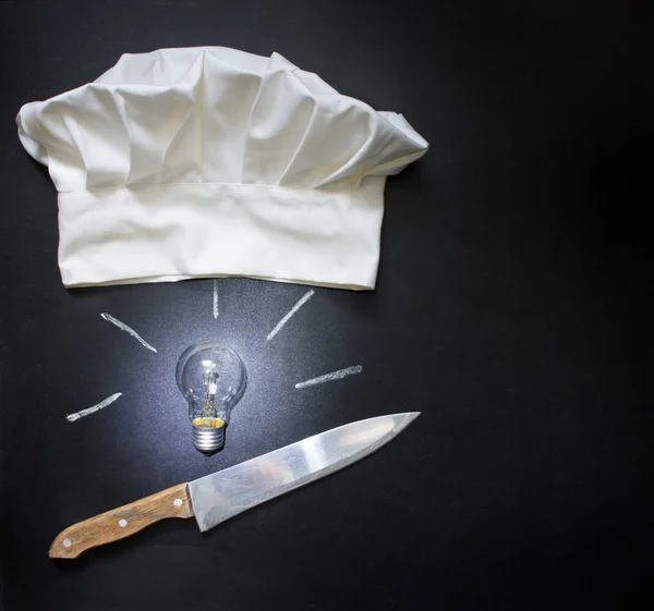 Myšlenka Pro Vaření Potravin Abstraktní Koncept Žárovka Nůž Kuchařská Čepice — Stock fotografie