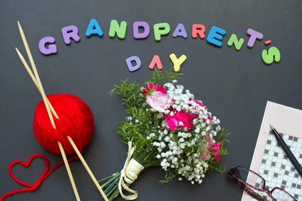 Grandparents Day Abstract Concept Knitting Crossword Bouquet Flowers — Stock Photo, Image