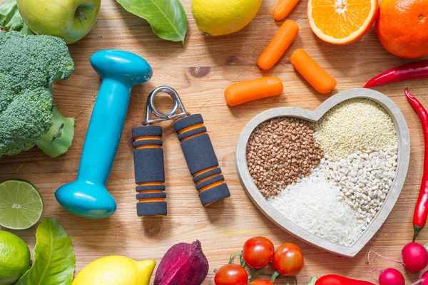 Conceito Estilo Vida Saudável Com Comida Vegetariana Dieta Cardíaca Aptidão — Fotografia de Stock