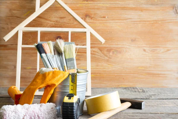木製のツールと家の改修工事抽象的な背景ボード Diy の静物 — ストック写真