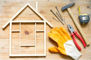 Ev yenileme inşaat ahşap tahta üzerinde araçlarıyla'deki DIY arka plan