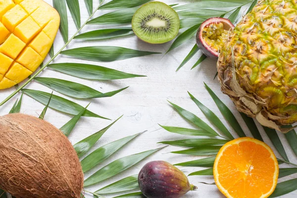 Férias Tropicais Verão Abstrato Fundo Com Palmas Frutas — Fotografia de Stock