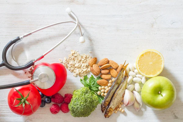 Selectie Voedsel Goed Voor Het Hart Met Stethoscoop Gezonde Voeding — Stockfoto