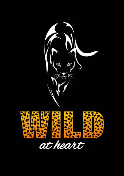 Jaguar print t-shirt. Slogan Wild at Heart — Stockvector