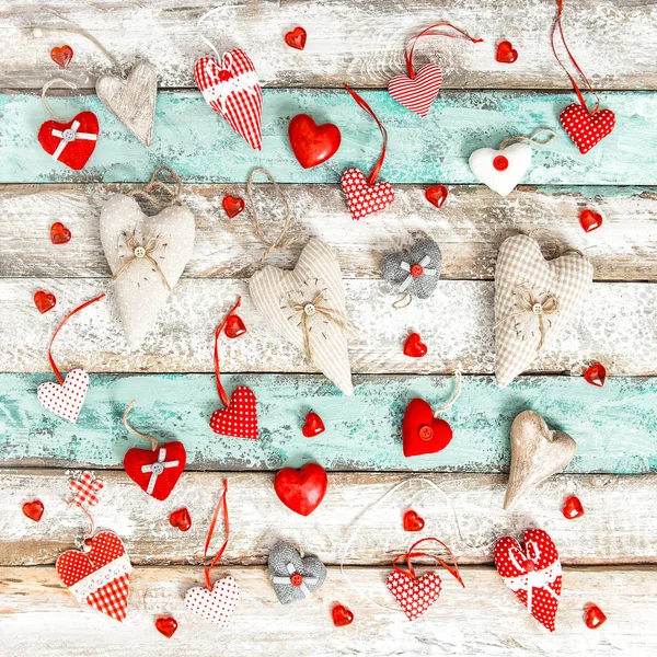 Decorazione Cuori Rossi Sfondo Legno Rustico Con Amore San Valentino — Foto Stock