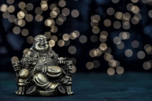 Sitzender Buddha Goldene Statue Auf Verschwommenem Hintergrund Vermögensgeldkonzept — Stockfoto