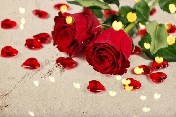 Ramo Flores Rosa Roja Imagen Tonificada Estilo Vintage Corazones Bokeh —  Fotos de Stock