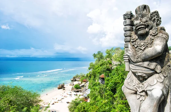 Stone Balinese Statue Blue Sea Sky Tropical Sand Beach Bali — Stock Photo, Image