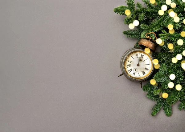 Christmas Decoration Antique Golden Clock Grey Background Festive Bokeh Lights — Stock Photo, Image