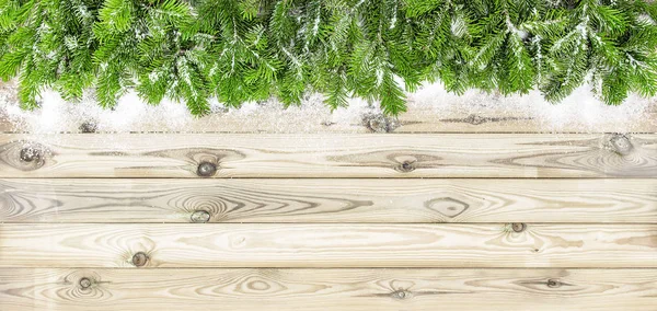 Kerstboom Takken Sneeuw Decoratie Houten Achtergrond — Stockfoto