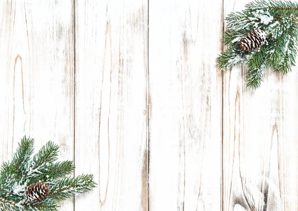 Ramas Árbol Navidad Sobre Fondo Madera Brillante — Foto de Stock