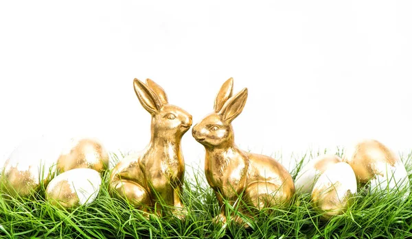 Gyllene kaniner påsk ägg dekoration — Stockfoto