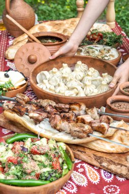 Gürcü gıda Kafkas shashlik khinkali salata Yemek masası