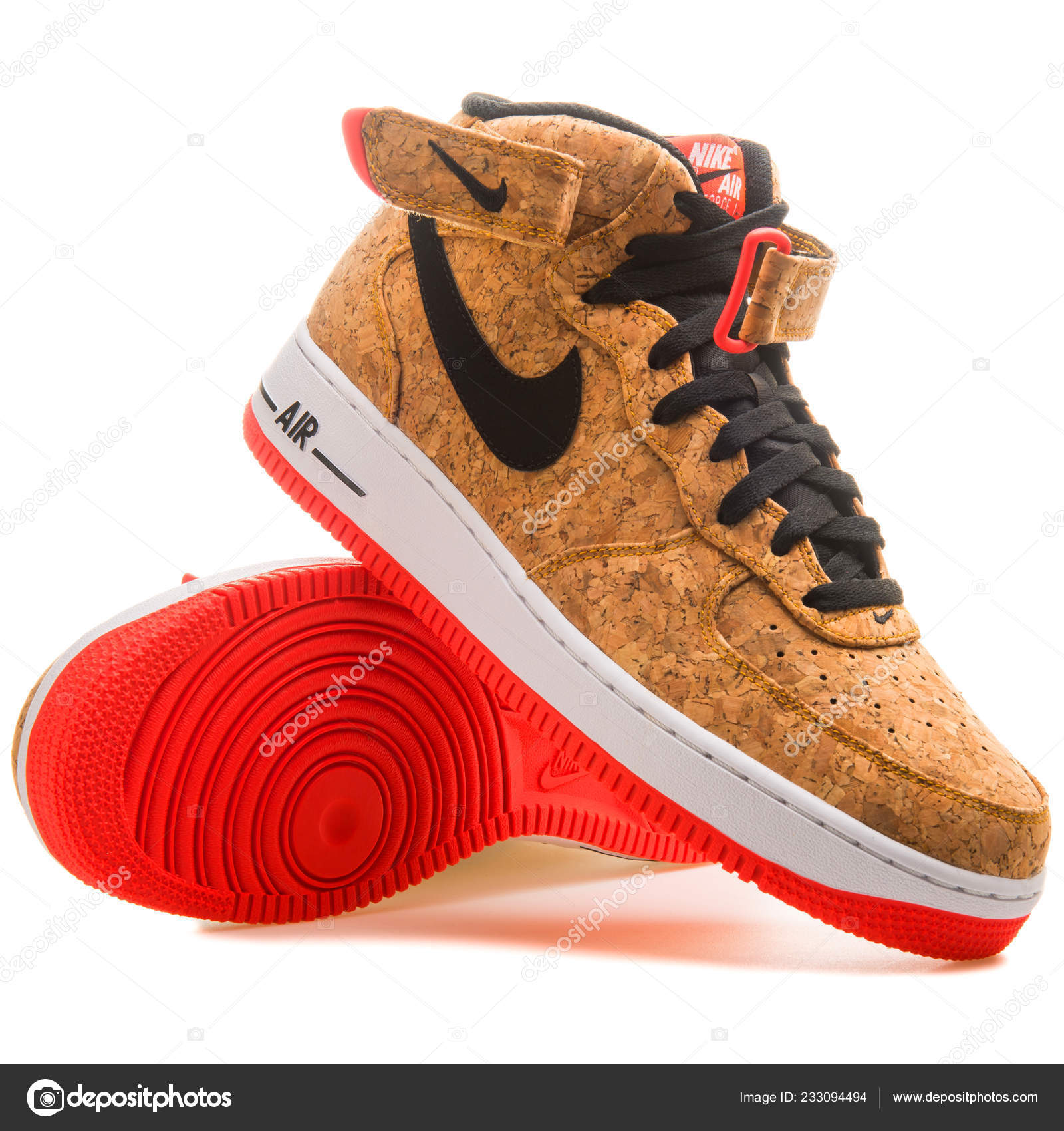 nike air force one mid cork