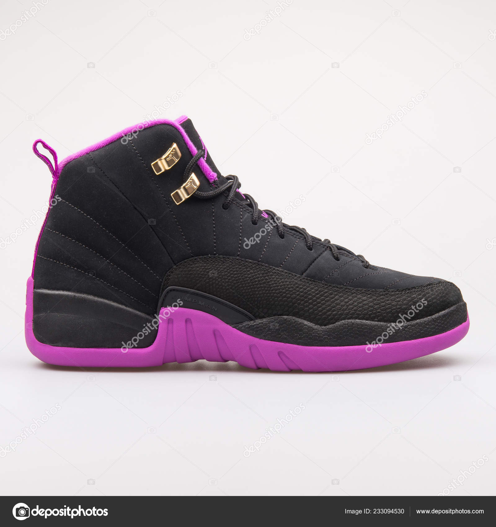 Air jordan 12 retro pink and black discount