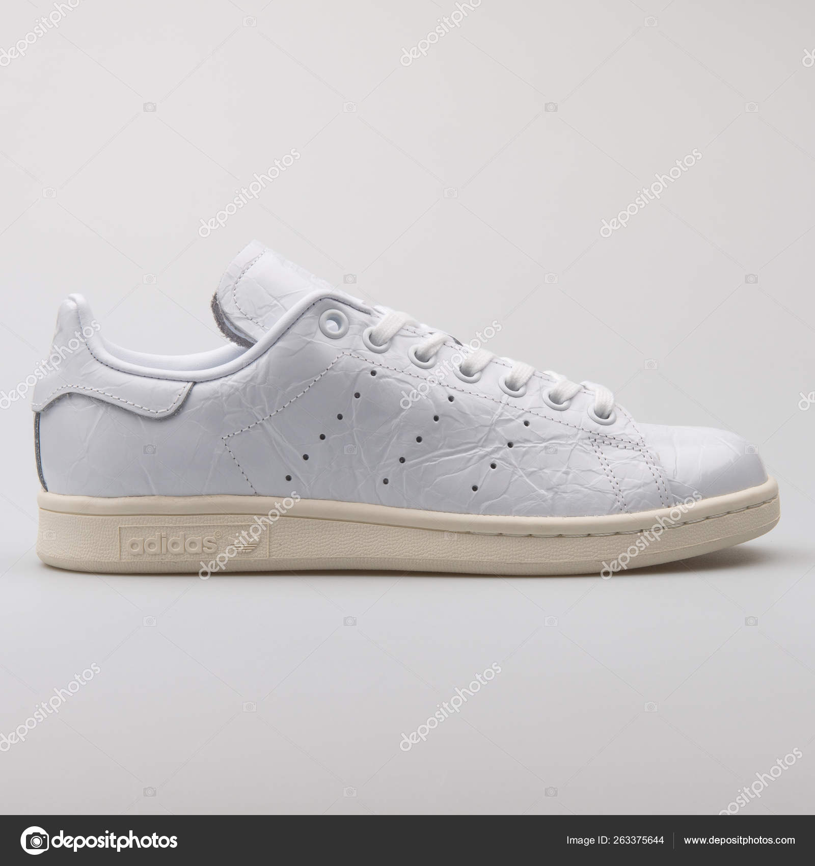 stan smith stock