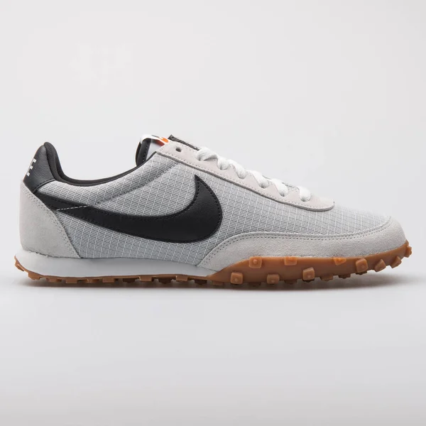 Nike Waffle Racer 17 grey, off white and black sneaker — Stock Photo, Image