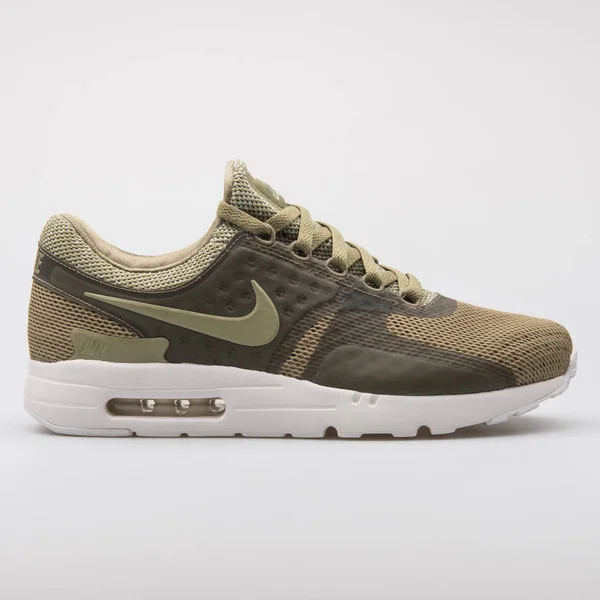 Nike Air Max Zero BR Trooper sneaker — Stock Photo, Image