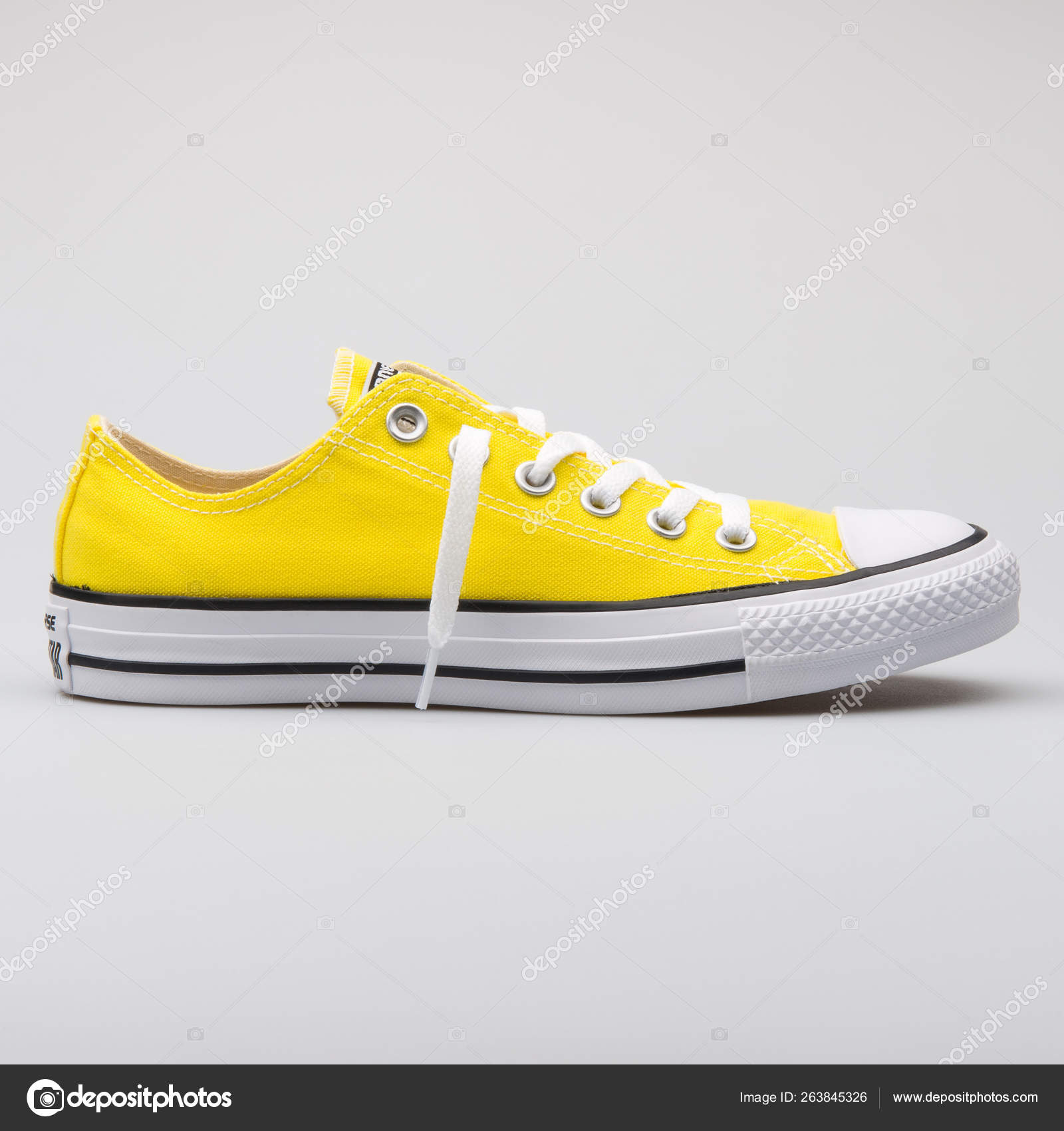 all star converse stock