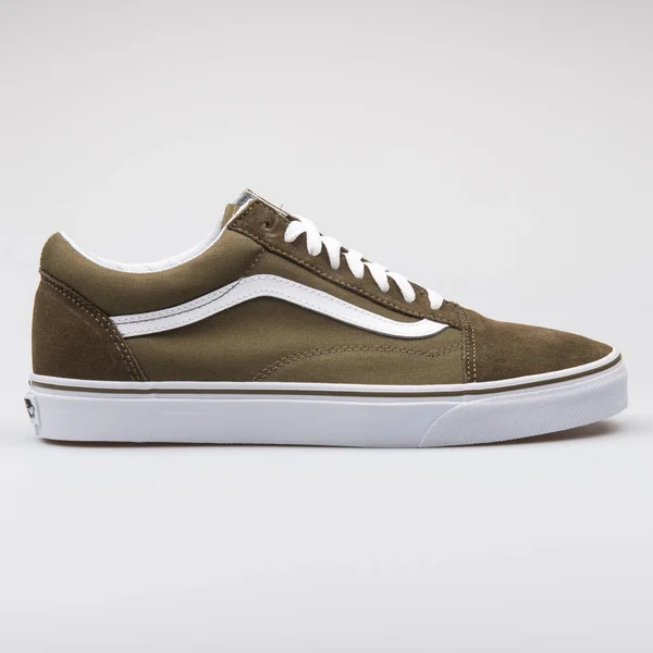 Straße Skool Auf — Der Schuhe Redaktionelles Vans Old 8nwkPX0ON