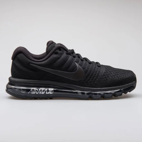 Nike Air Max 2017 svart sneaker — Stockfoto