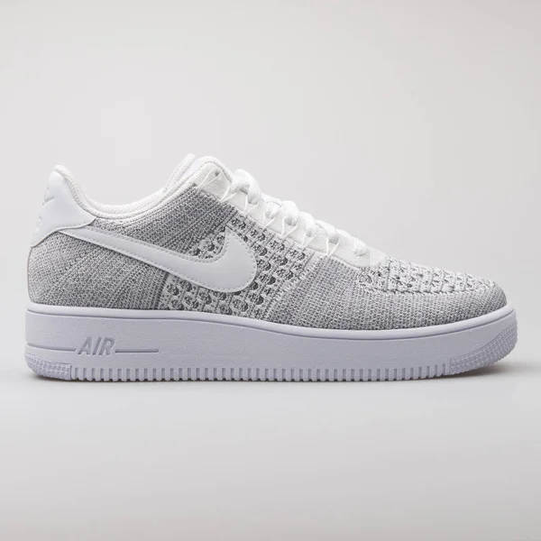 Nike Air Force 1 Ultra Flyknit Low grey sneaker — Stock Photo, Image