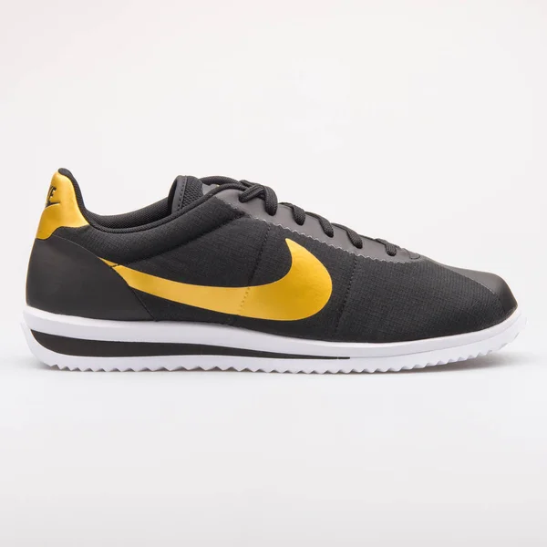 nike cortez ultra qs men's shoe