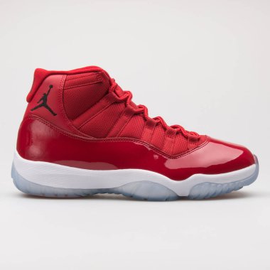 Nike Air Jordan 1 Retro spor ayakkabı