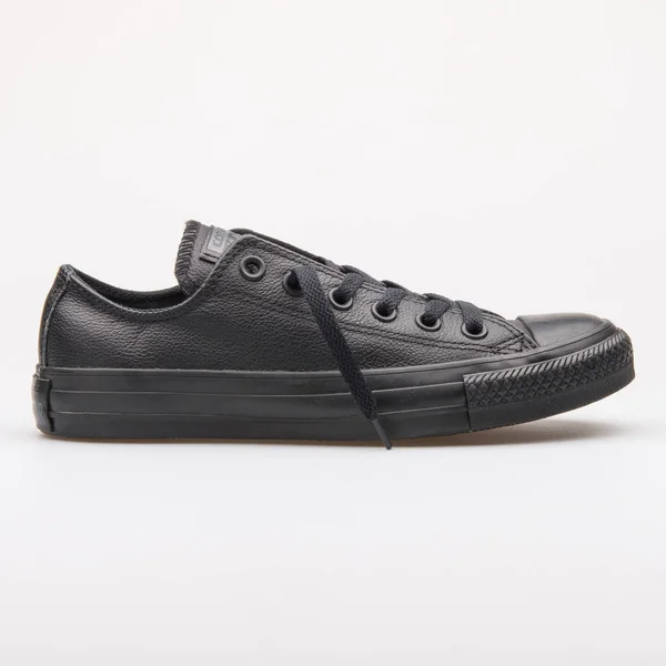 Converse Chuck Taylor All Star OX League Black — стоковое фото