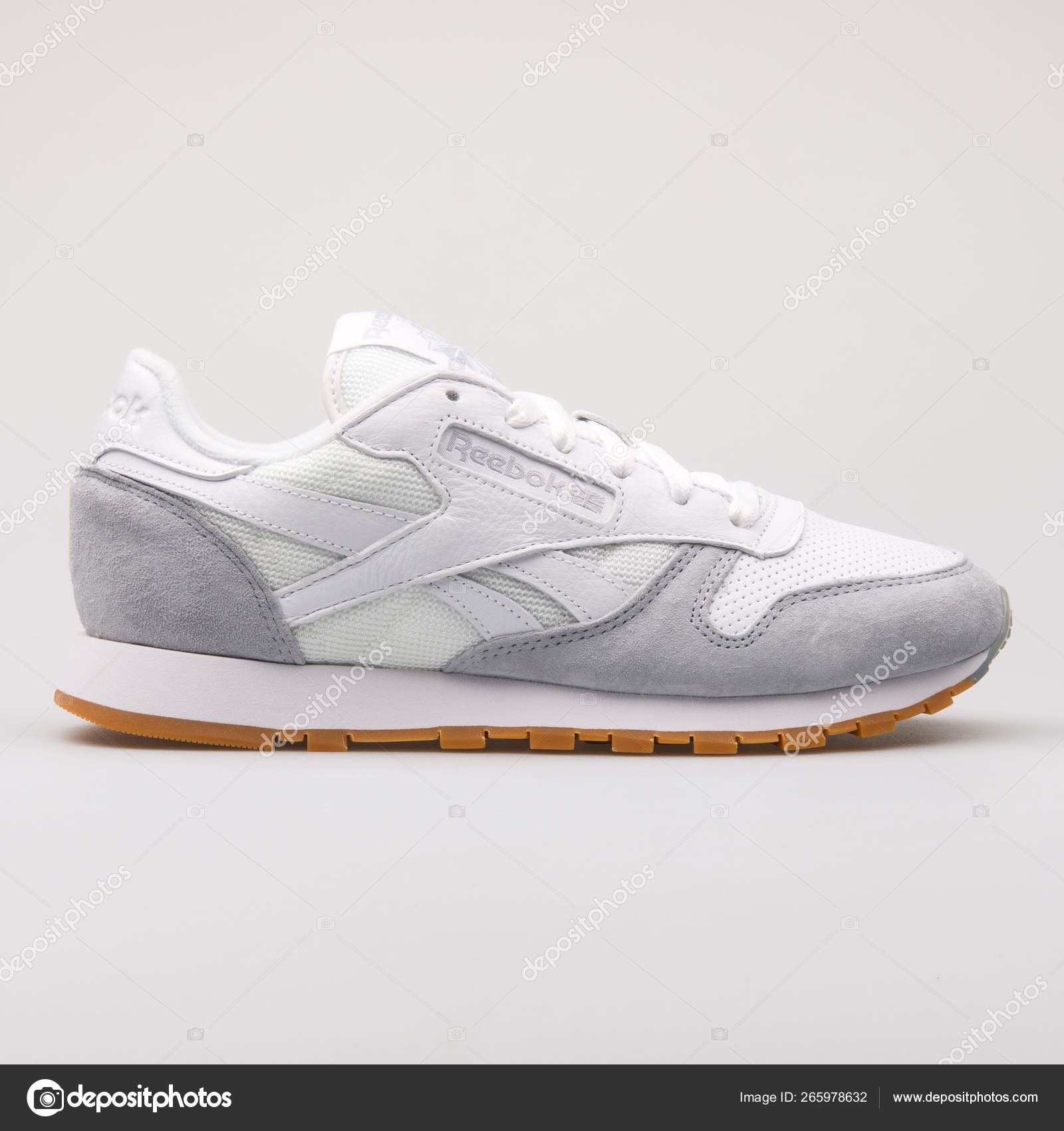Reebok Classic Leather SPP white and 