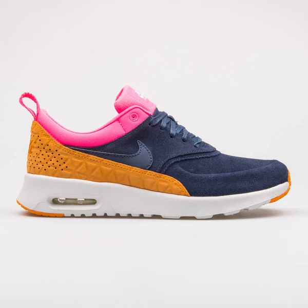 Nike Air Max Thea Premium skóra Obsydian, różowy i pomarańczowy snea — Zdjęcie stockowe