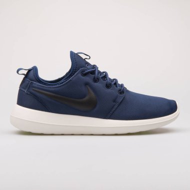 Nike Roshe İki lacivert spor ayakkabı