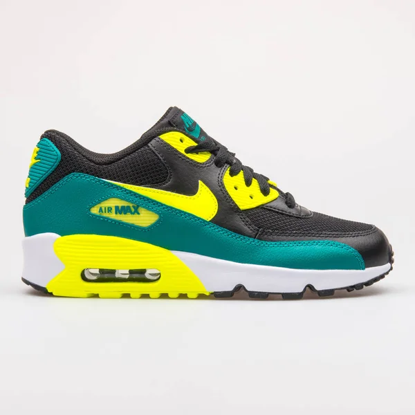 Nike Air Max 90 Mesh black, yellow and green sneaker — Stock Photo, Image