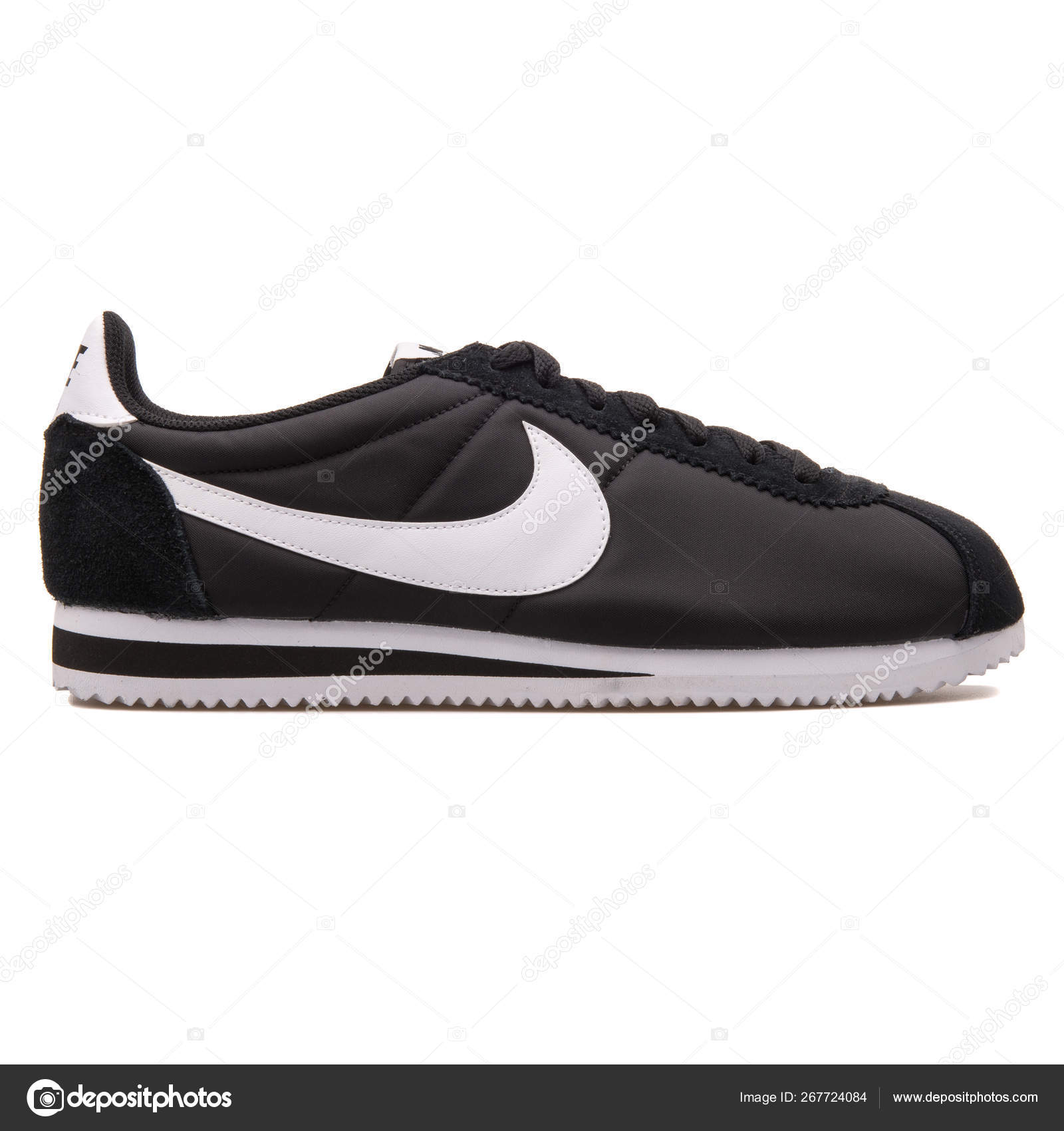 nylon black cortez