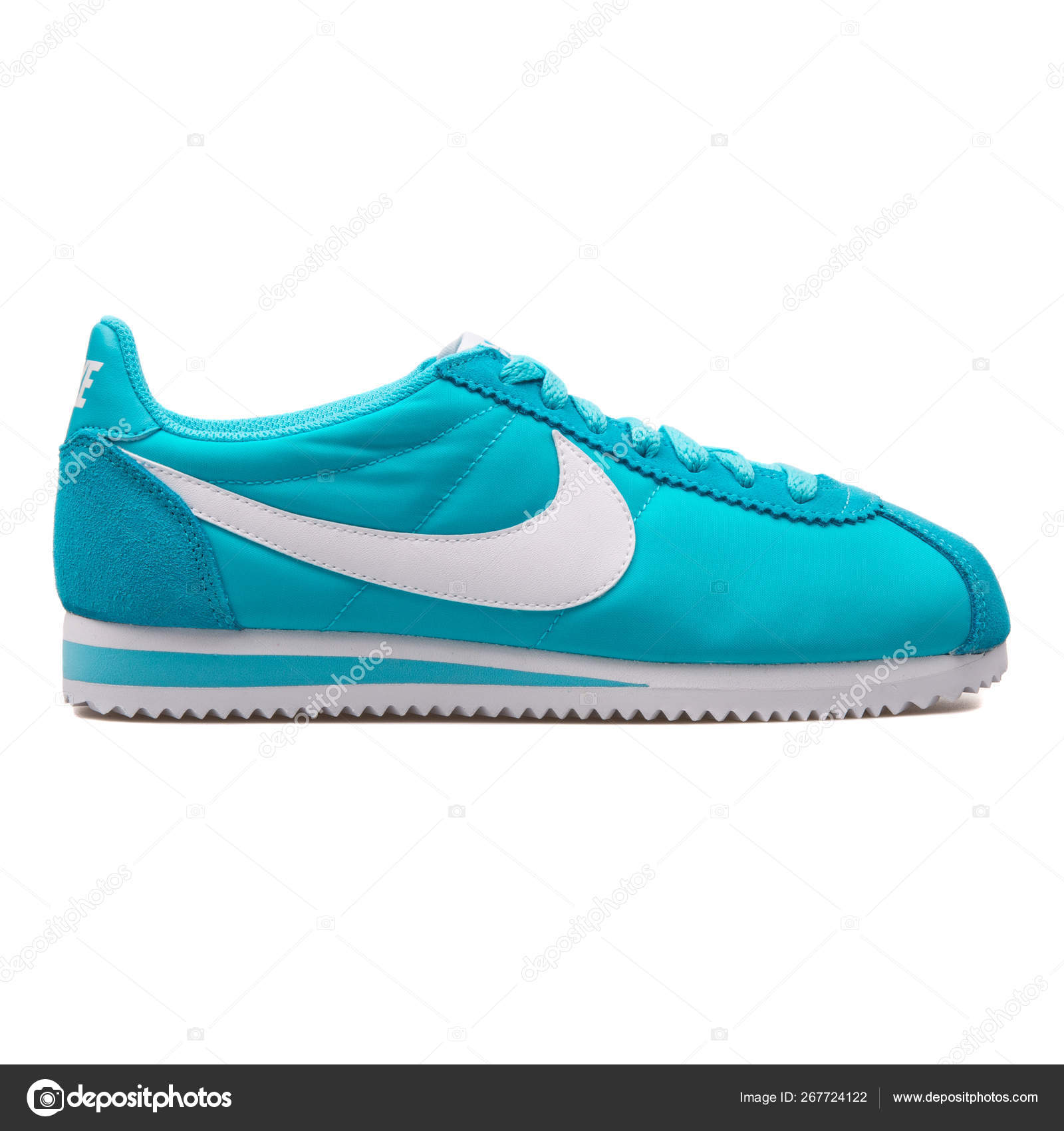 nike classic cortez nylon sneaker