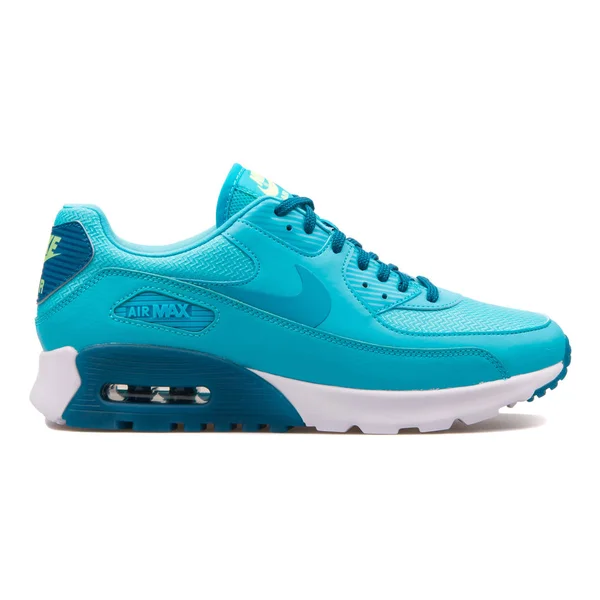 Nike Air Max 90 Ultra Essential blue sneaker — Stock Photo, Image