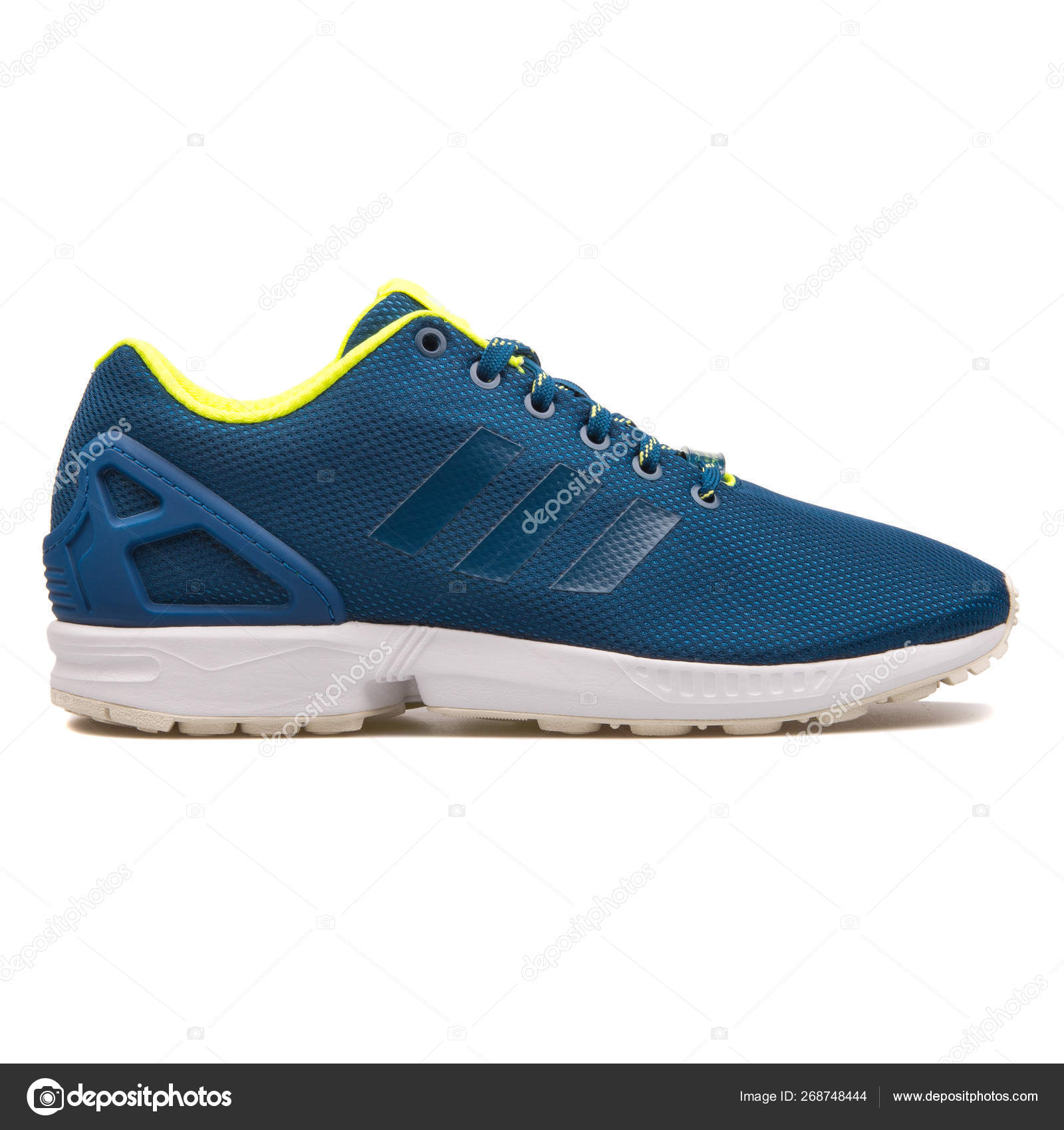 adidas zx flux blue and white