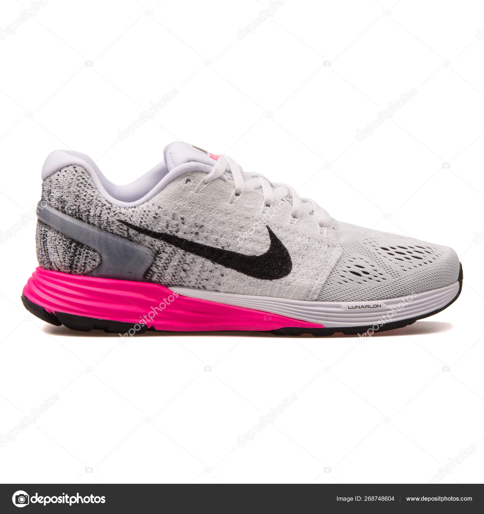 Nike 7 white and pink sneaker – Stock Editorial © xMarshallfilms #268748604