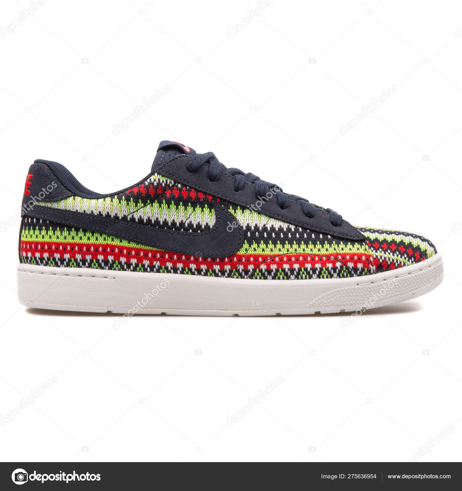 nike tennis classic green