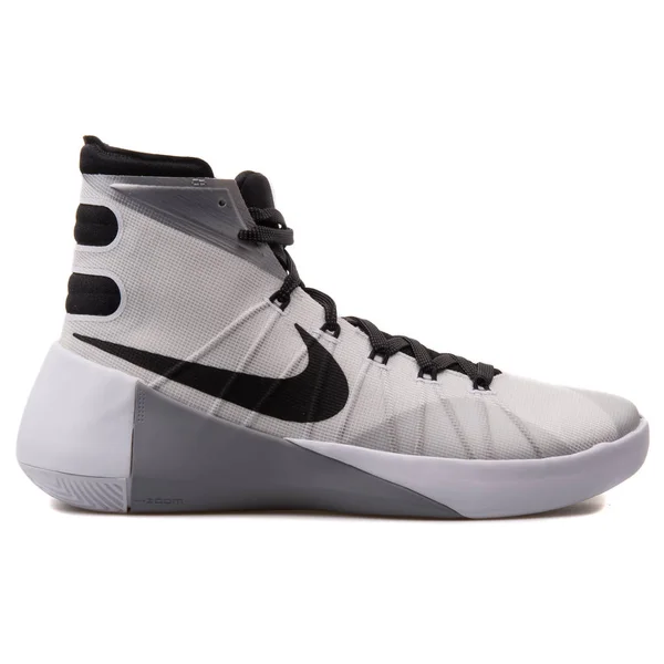 Nike Hyperdunk 2015 white, grey and black sneaker — Stock Photo, Image