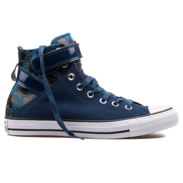 Sneaker Converse Chuck Taylor Brea High Night blu navy — Foto Stock