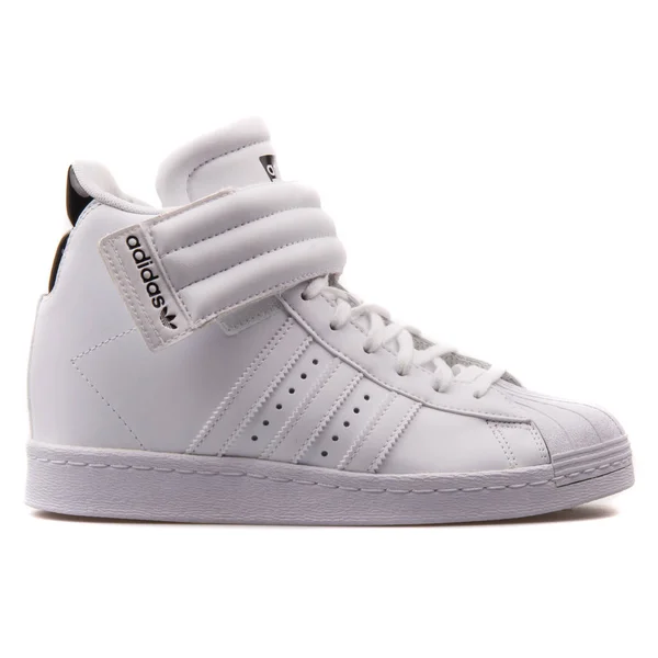 Adidas Superstar UP Strap white sneaker — Stock Photo, Image